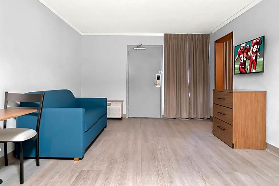 Red Roof Inn Auburn Hills