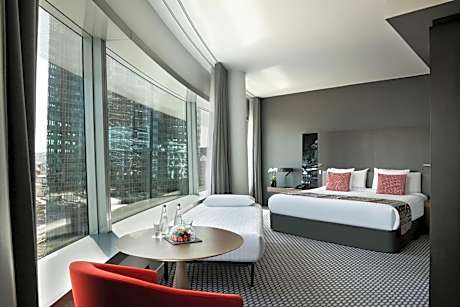 The Level Grand Premium with Tour Eiffel View and Lounge Access