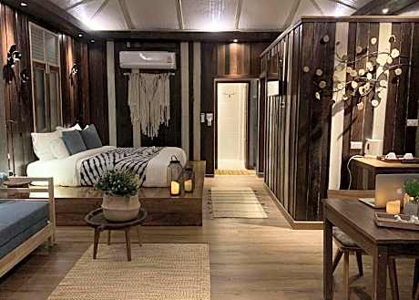 King Suite with Ocean View