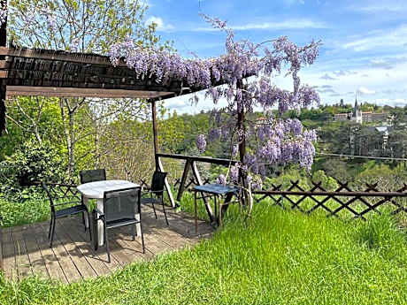 Le Chalet du Parc proche du safari parc de Peaugres