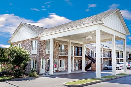 Days Inn by Wyndham Manning