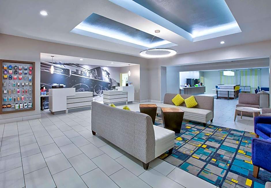 La Quinta Inn & Suites by Wyndham Palestine