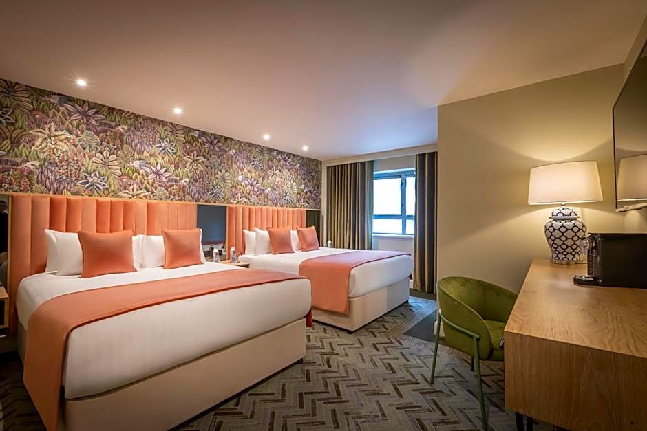 Photo 1 of 10 of Quadruple Room