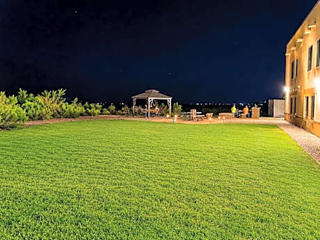 Tombstone Grand Hotel, a Baymont by Wyndham