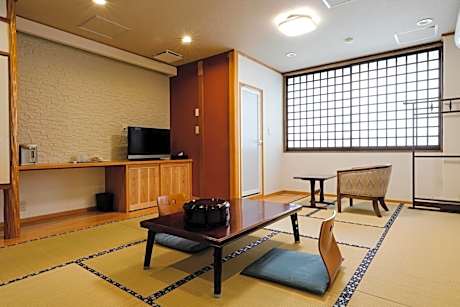 Japanese-Style Room with Mountain View
