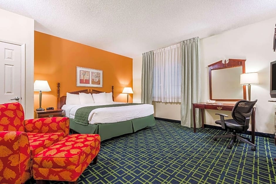 Baymont by Wyndham Greensburg
