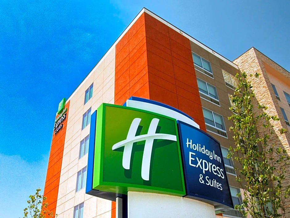 Holiday Inn Express & Suites Moore By IHG