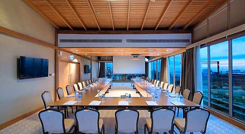 DoubleTree By Hilton Hotel Istanbul - Tuzla