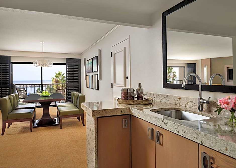 Sonesta Redondo Beach & Marina