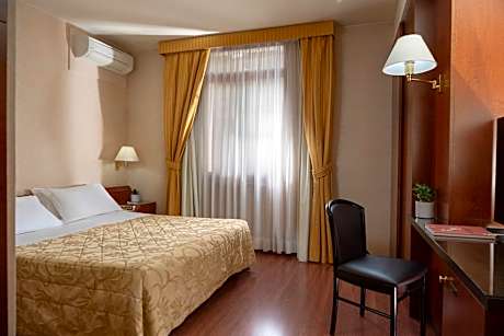 Classic Double or Twin Room