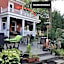 South Broadway Manor B&B - Near Fallingwater, Ohiopyle State Park, Hiking & Biking trails GAP
