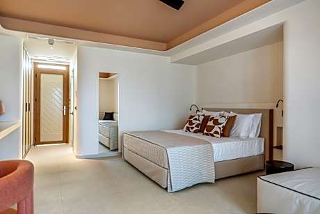 Deluxe Double or Twin Room with Sea View