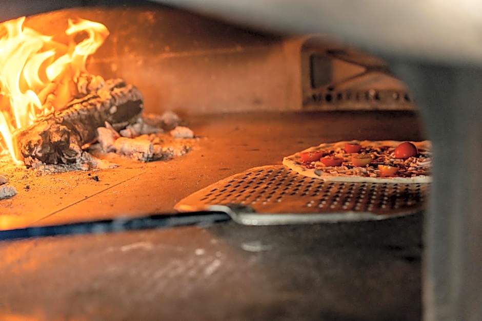 Golden Coast Beach Hotel