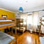 Ericeira Chill Hill Hostel & Private Rooms