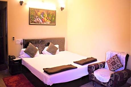 Deluxe Quadrale Room