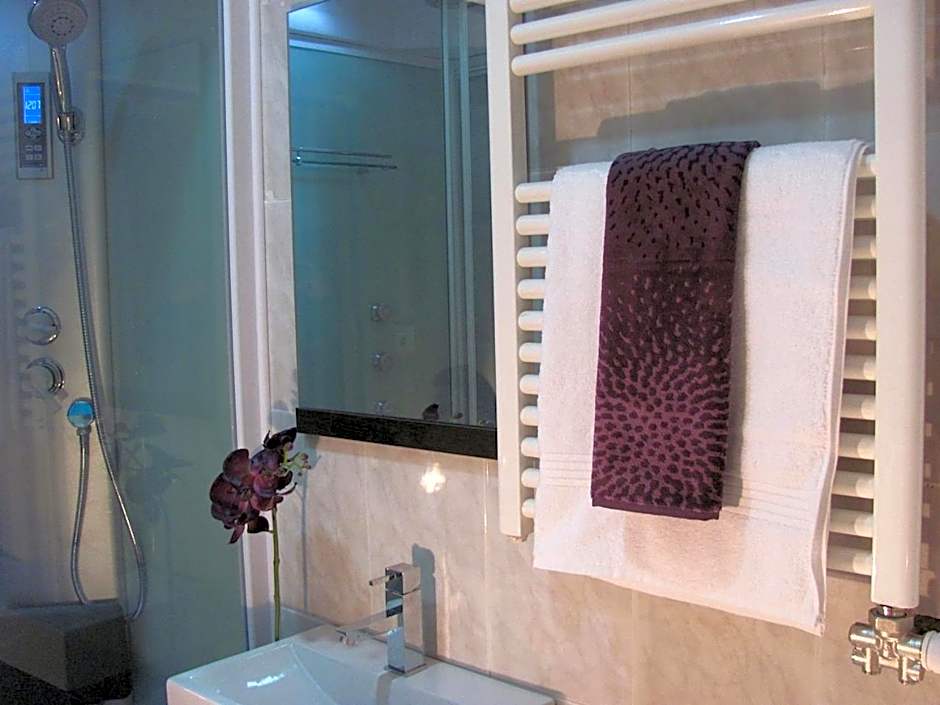 BruStar Gotic-Centric