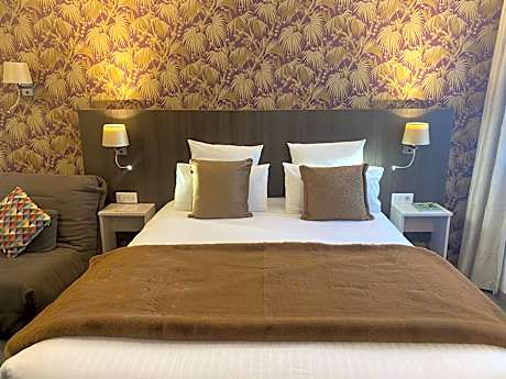 Double Room with Extra Bed