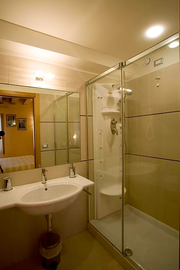 San Cassiano Jacuzzi – Venice, GA