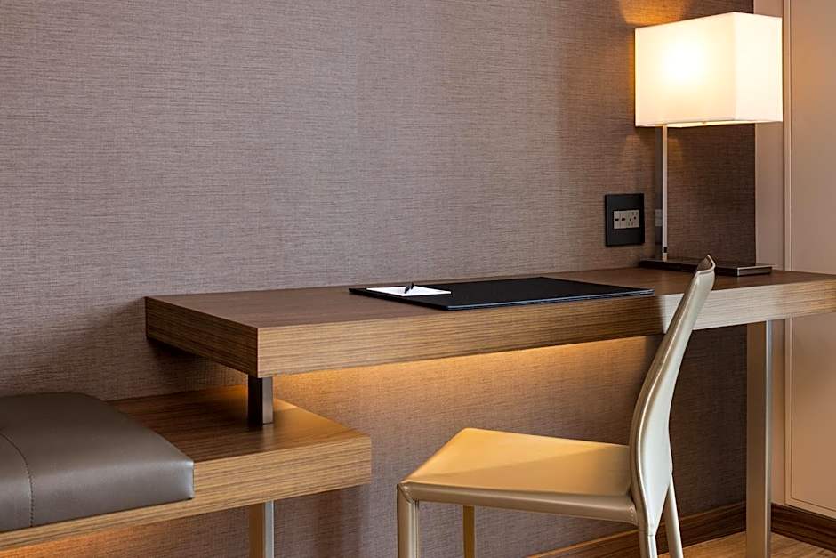 AC Hotel by Marriott Minneapolis West End