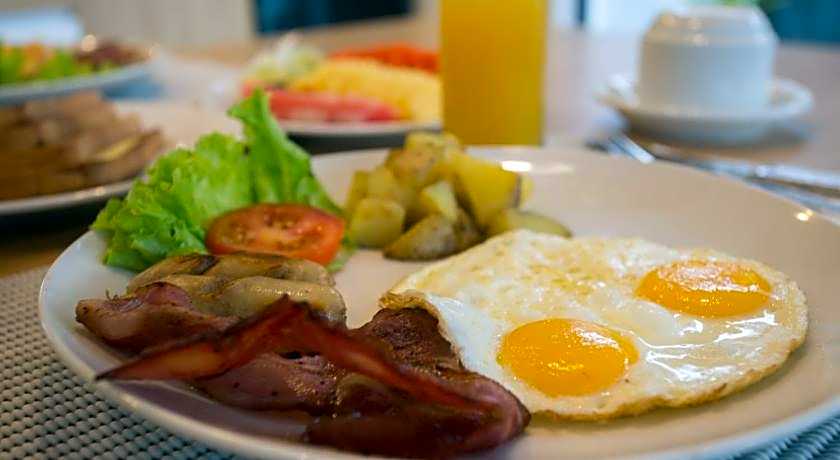 The Kons Villa Bali Seminyak