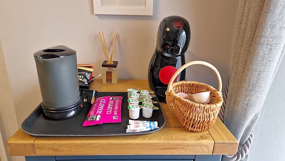 Bonny Brae House by Woodland Park