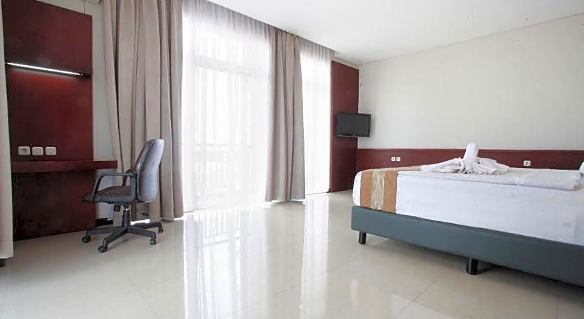 Karlita Hotel Tegal
