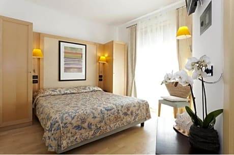 Triple Room with Balcony