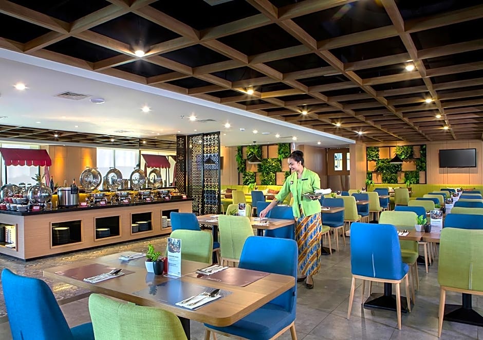 Hotel Dafam Pacific Caesar