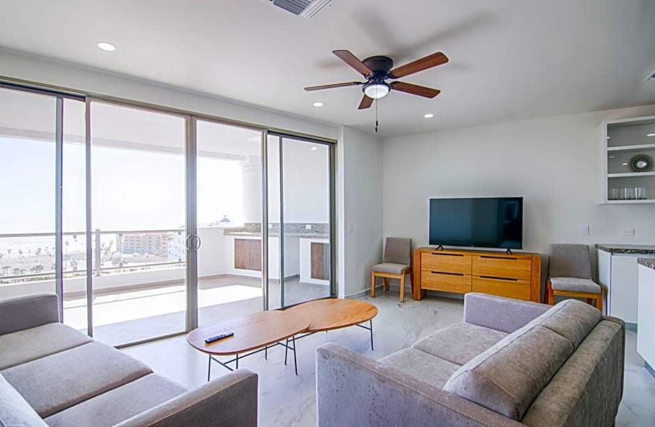 Casa Blanca Golf Villas