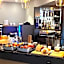 Hotel Sixteen Paris Montrouge