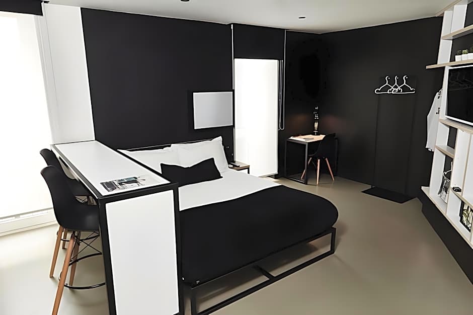 Kip Hotel