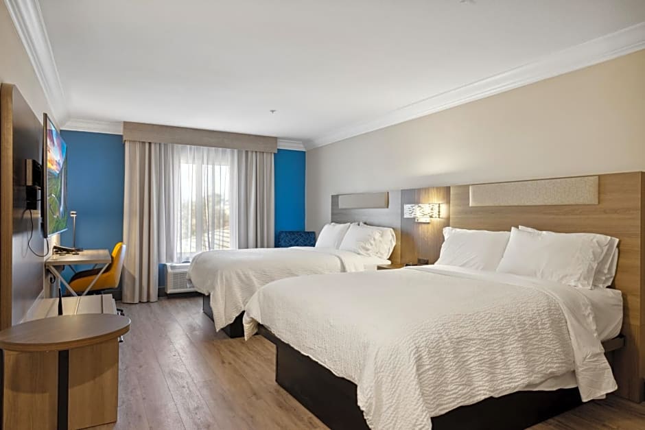 Holiday Inn Express Hotel & Suites Vacaville By IHG