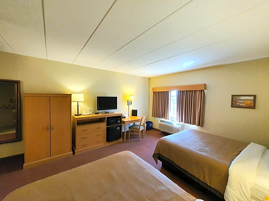 AmeriVu Inn and Suites - Waconia