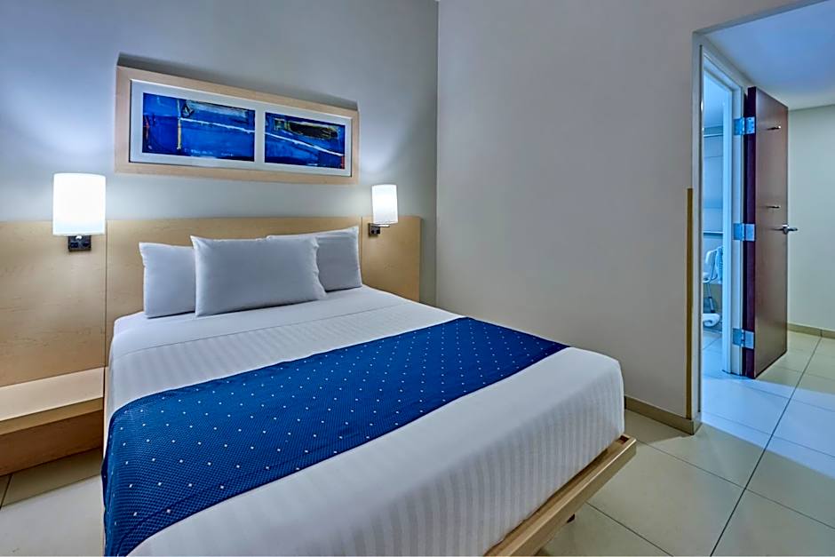 City Express by Marriott Manzanillo