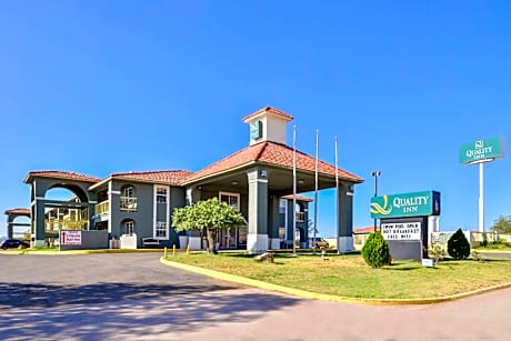 Quality Inn Van Horn