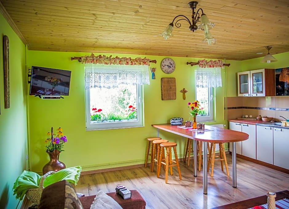 Domki i Apartamenty Rogate Anioły