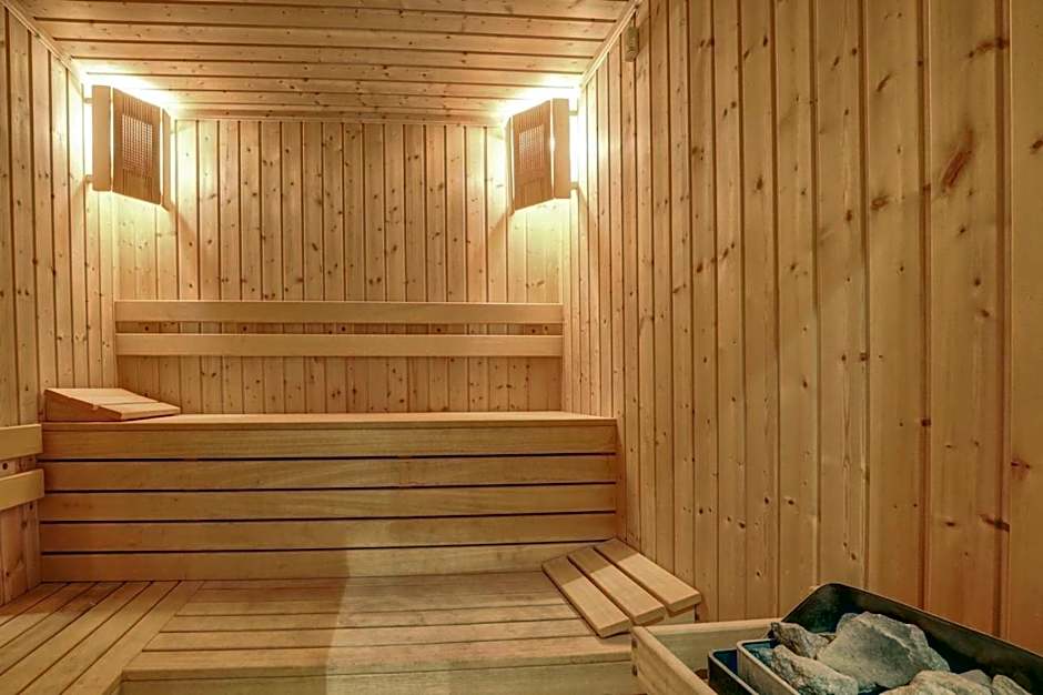 Continental Apartments