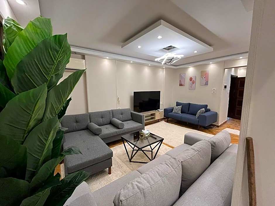 Zamalek Nile Panoramic View 3BR