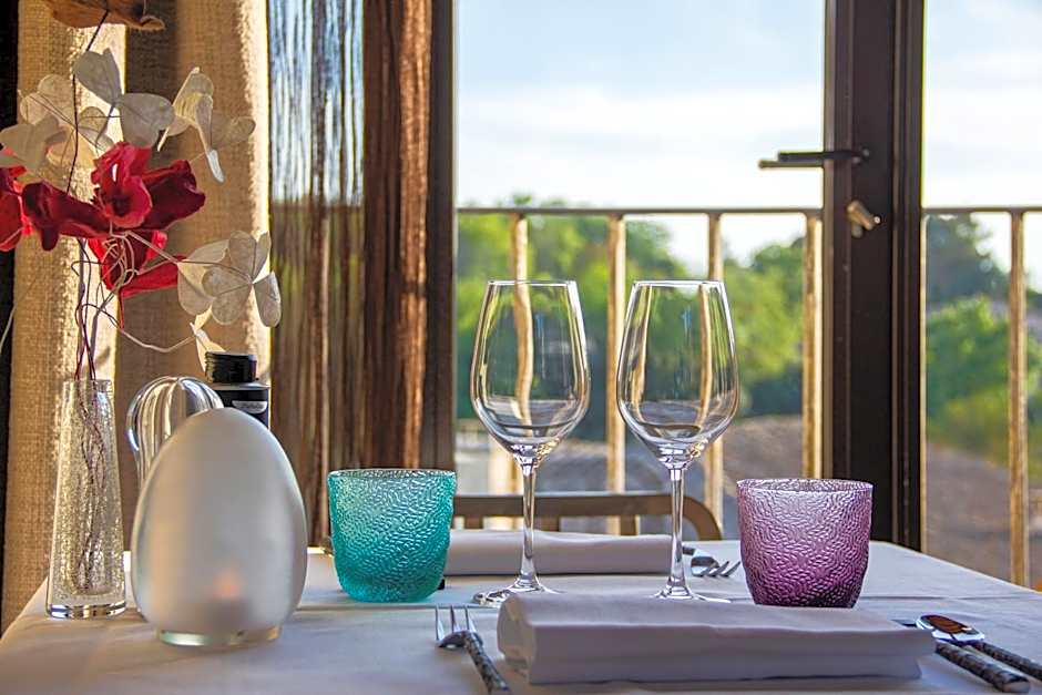 La Maison du Passage - Chambres - Suites premium, Spa, Piscine et Restaurant