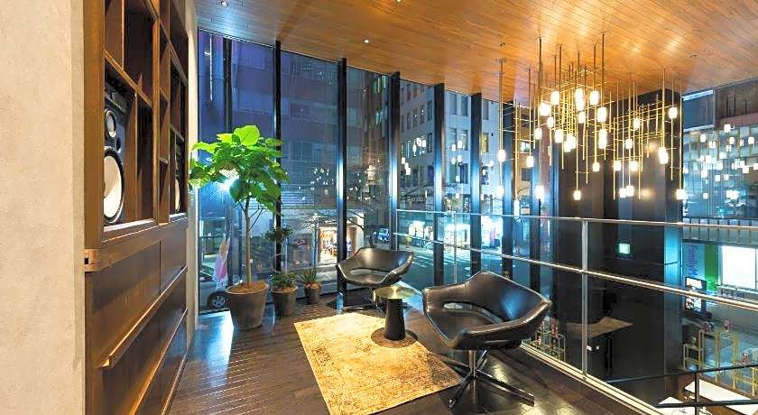 The Royal Park Canvas Ginza 8