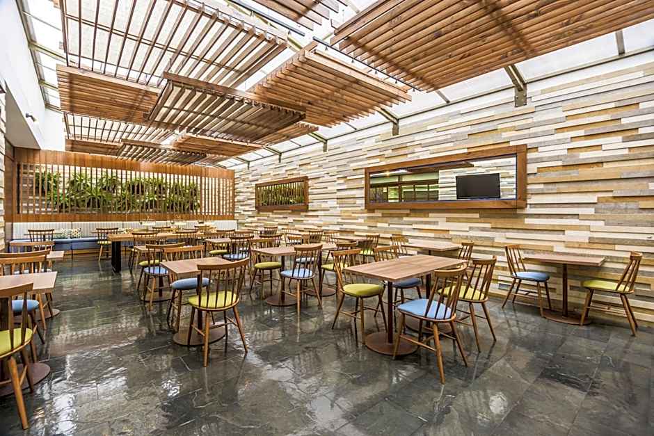 Hotel Holiday Inn Express Bogota By IHG