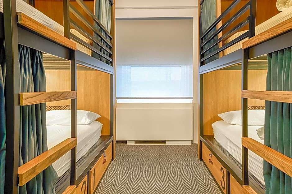 Paramount Hotel Times Square New York