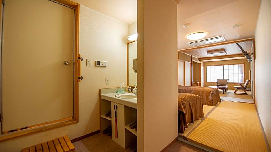 Ryokan Hakura