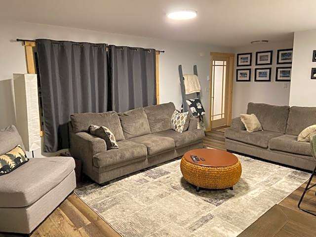 Bears Den Guest House