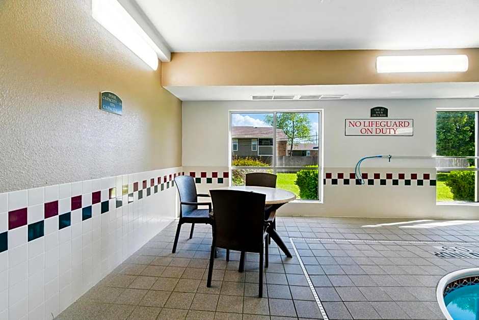 Comfort Inn South Tulsa - Woodland Hills