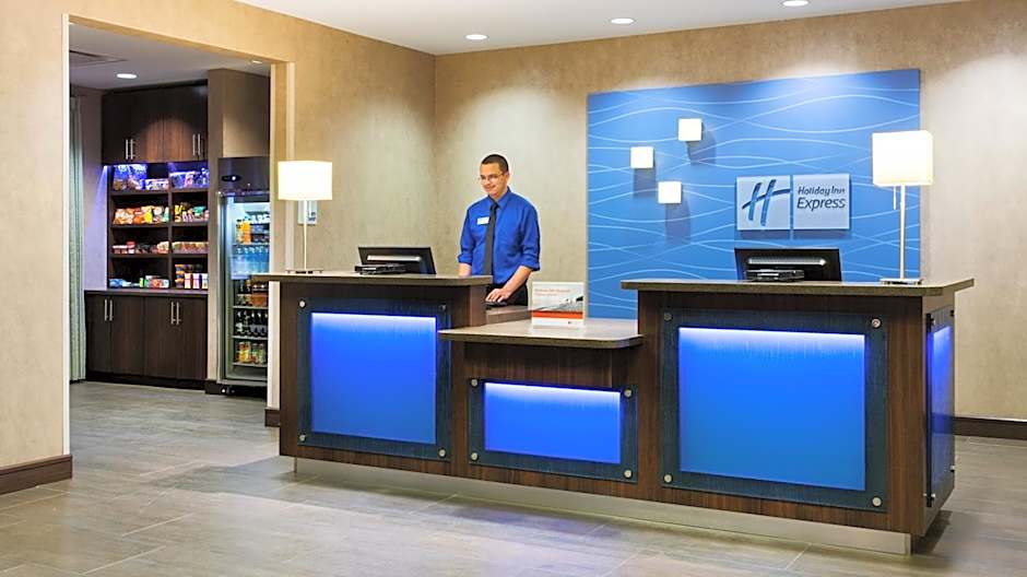 Holiday Inn Express & Suites Midland South I-20 By IHG