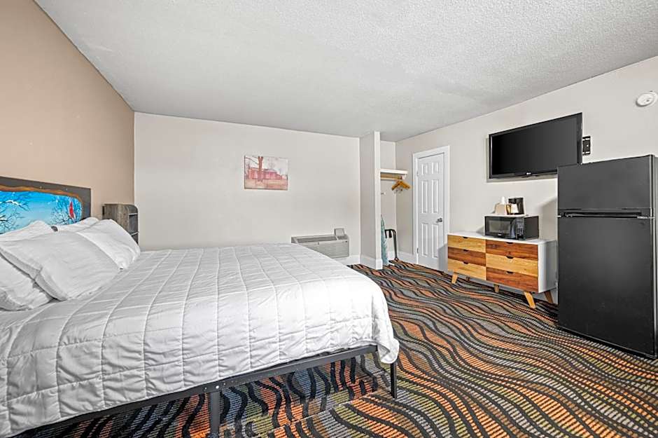 Country Town N' Suites