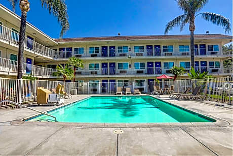 Motel 6-San Bernardino, CA - North