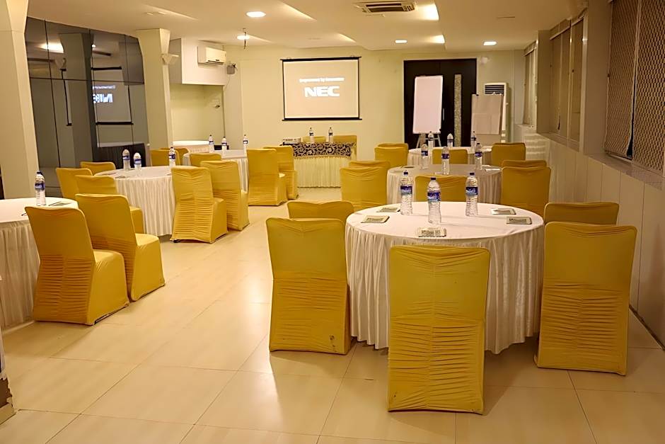 Pallavi Avida Hotel