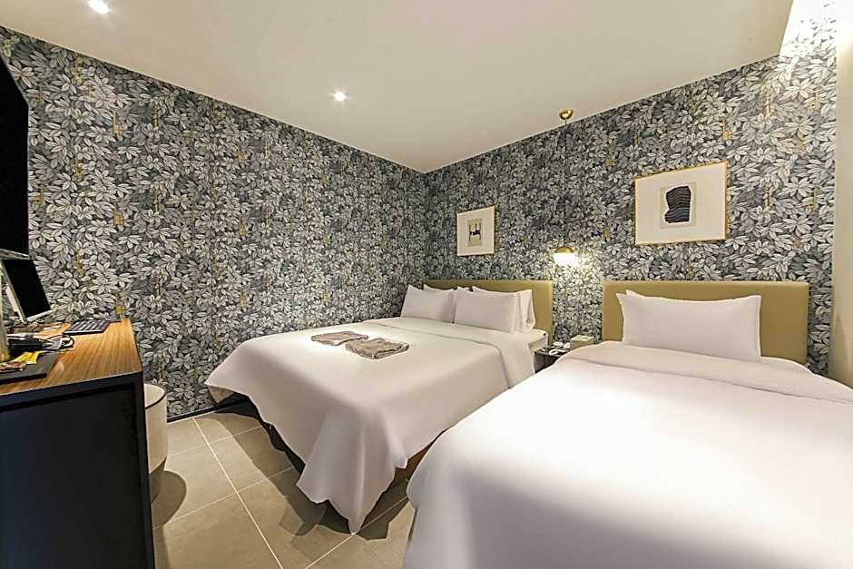 Changwon Brown dot Hotel Palyong